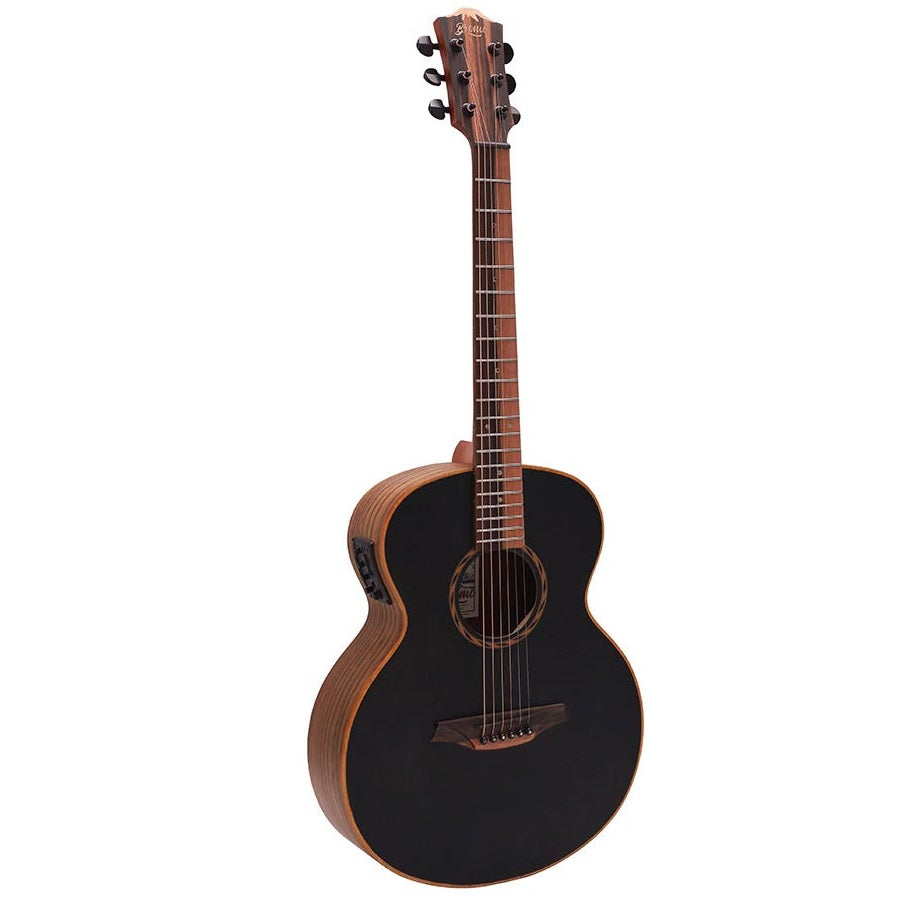 Bromo BAT8MEBK Електро-акустична китара Mini Jumbo, Масивен махагон, Bromo BZP1, калъф