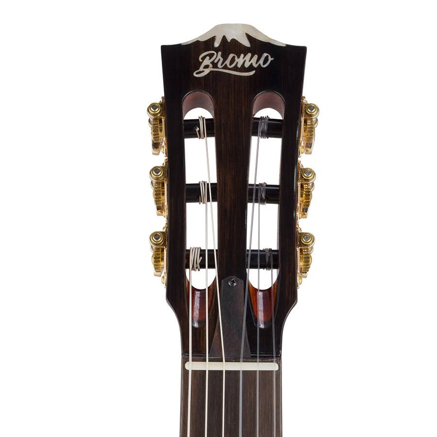 Bromo BEN2C Електро-акустична класическа китара с найлонови струни, Fusion Craft, Hollow Body Cutaway, Amara Ebony, натурален гланц, включен твърд куфар