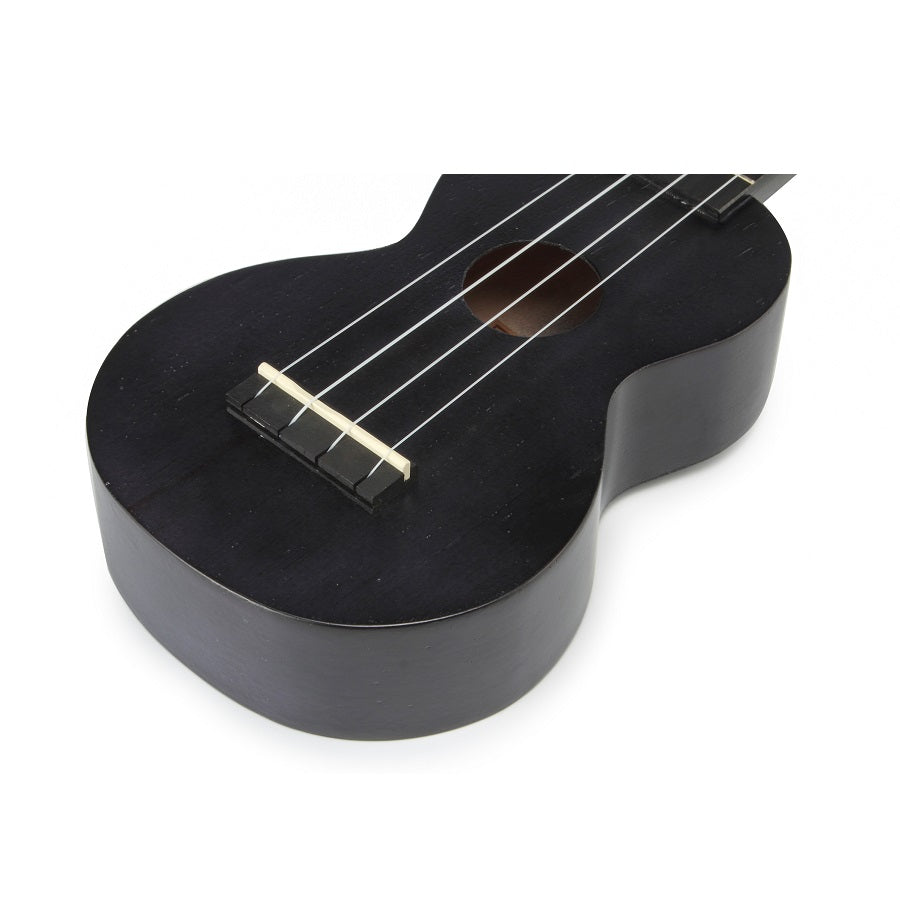 Mahalo MK1PWTBK Комплект сопрано укулеле, Translucent Black, калъф, 3 перца