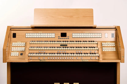 Viscount Maestro 70 Dlx Дигитален църковен орган с 3 мануала и Physis Plus технология