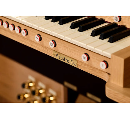 Viscount Maestro 70 Dlx Дигитален църковен орган с 3 мануала и Physis Plus технология